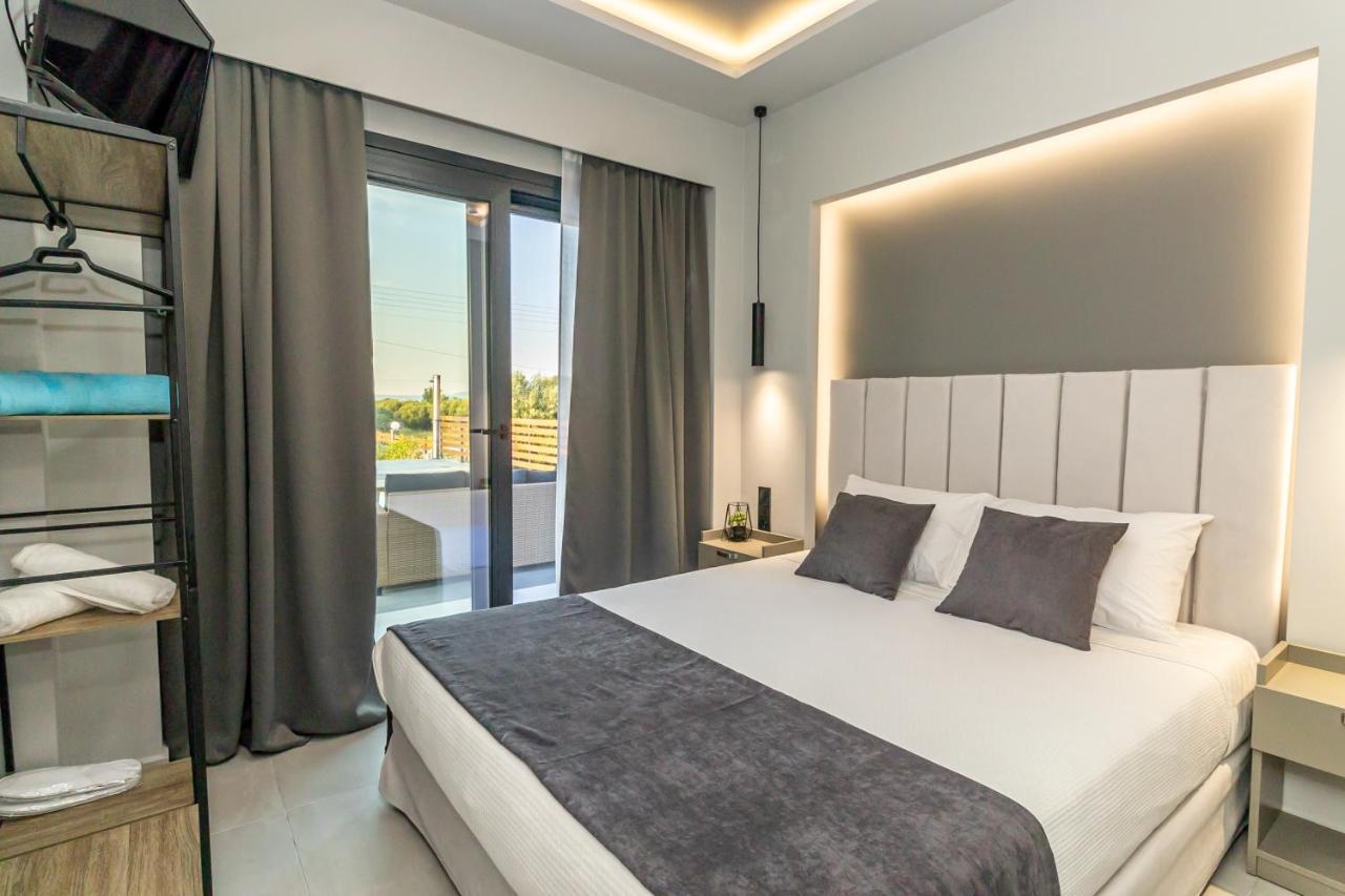 Assos Luxury Villas Pefkochori Exterior photo